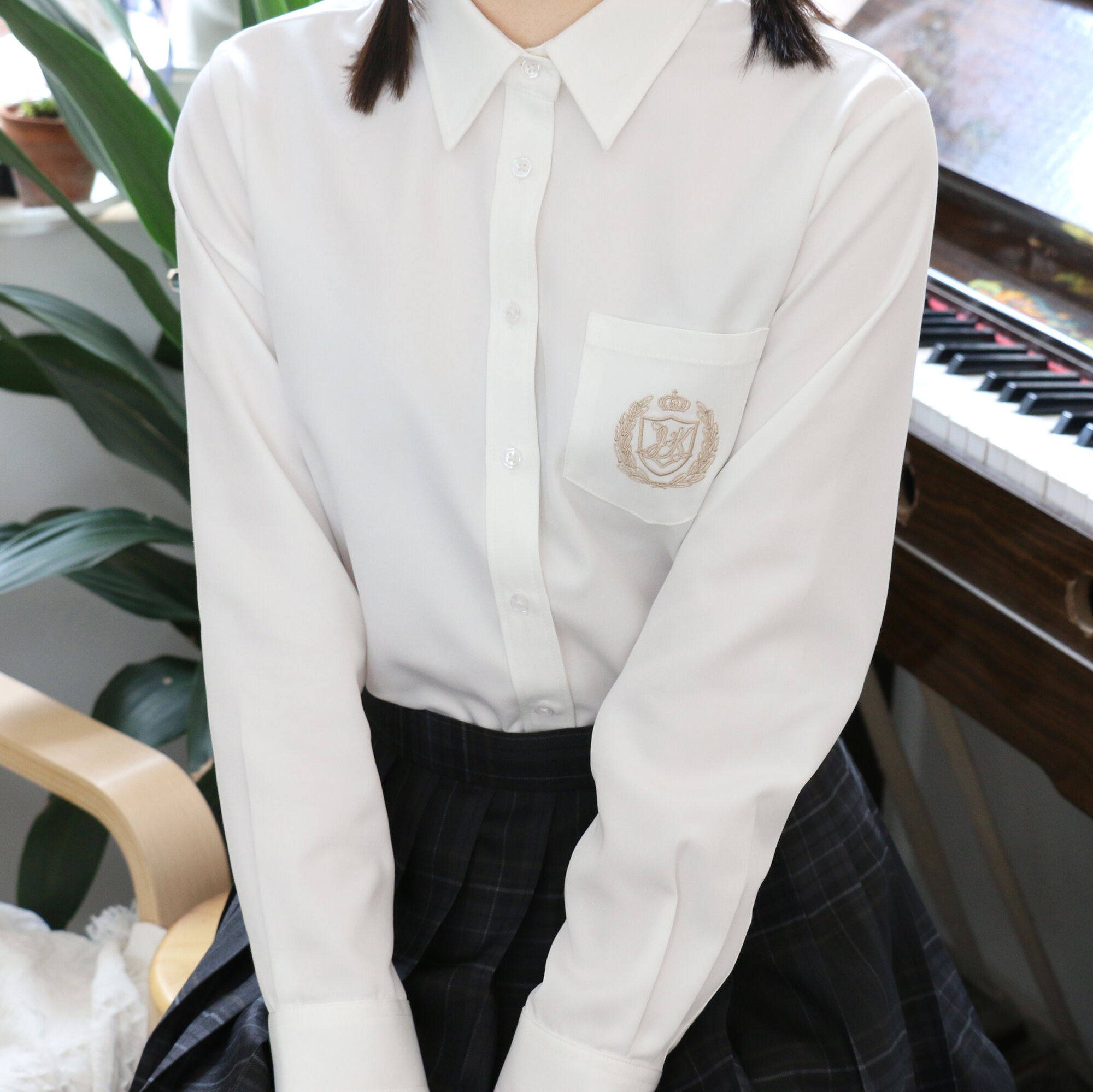 shindek 心知高 jk女士衬衫长袖刺绣白色学生学院风舒适衬衣现货