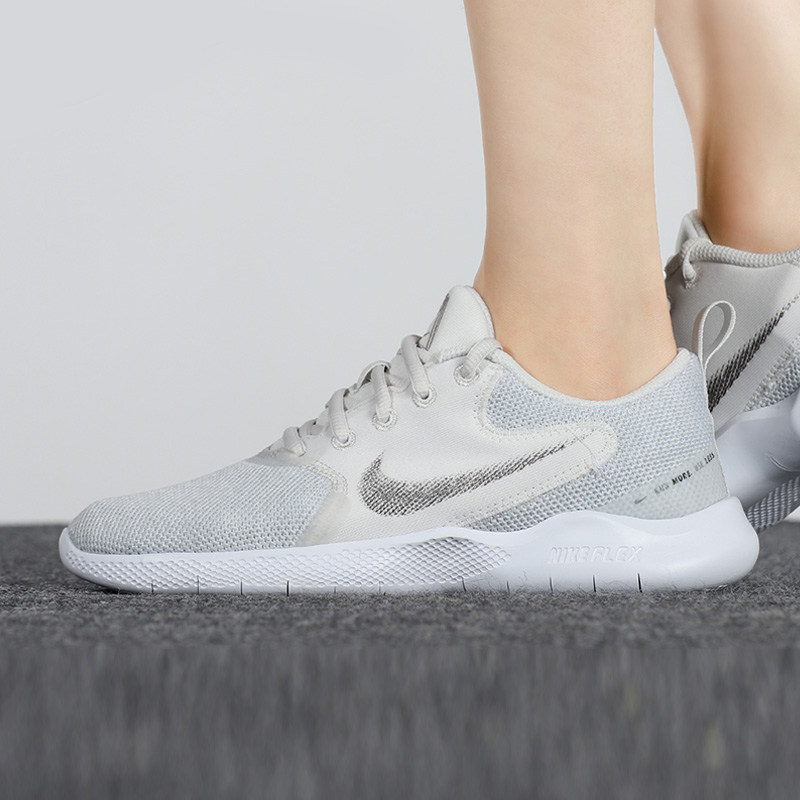 nike耐克女鞋2021秋季新款赤足运动低帮透气缓震跑步鞋ci9964-100