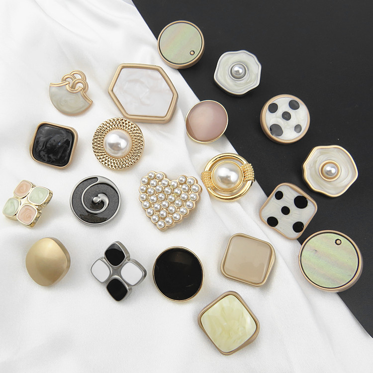 金属纽扣高档珍珠扣方形百搭扣异型大衣毛呢扣时尚衬衫裙子装饰扣