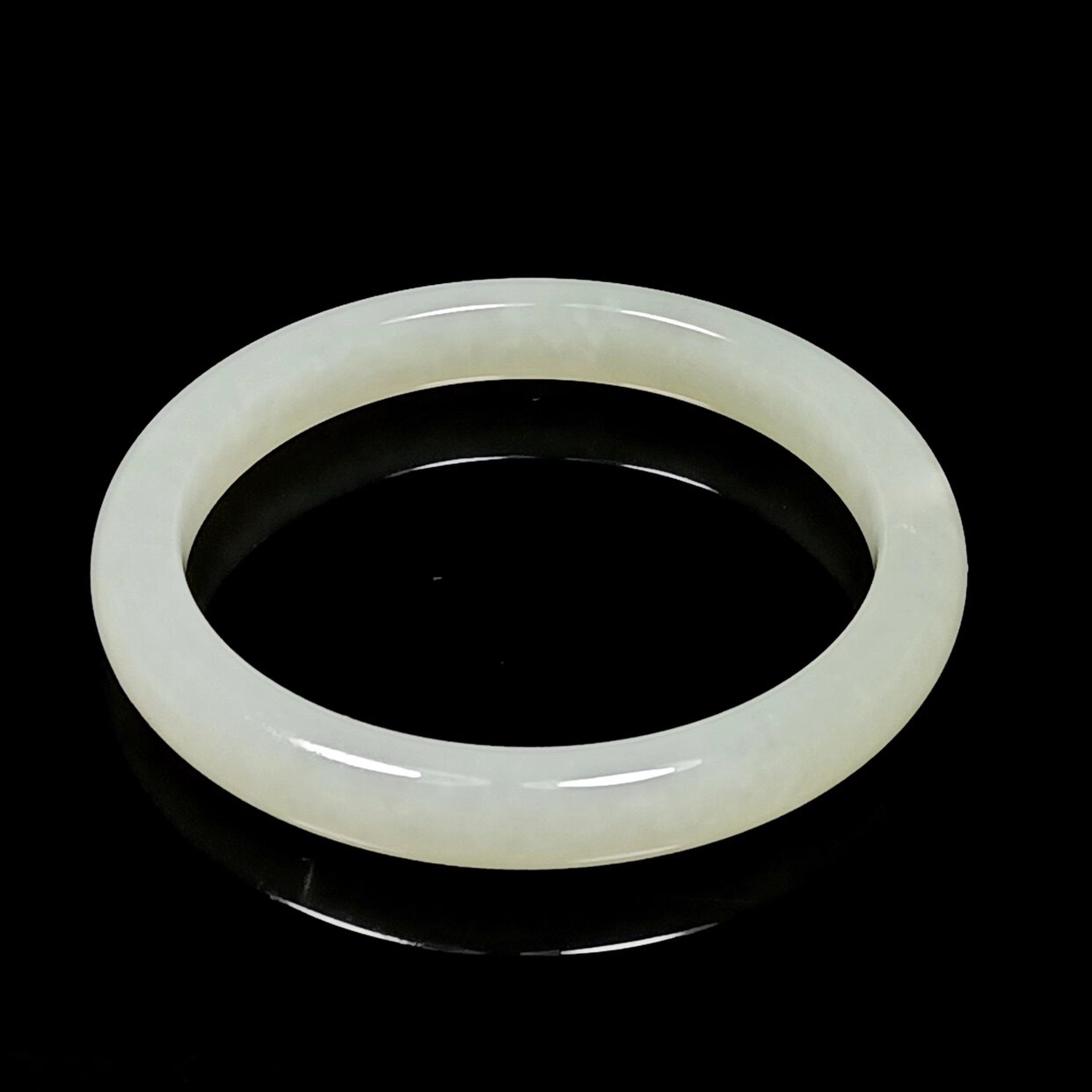 纯天然俄料和田玉黄白玉手镯细条泥鳅背玉镯52小圈口带证书