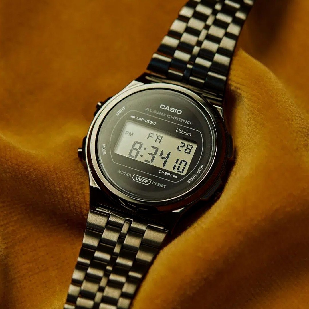 卡西欧casio复古小圆电子钢带金表中性手表a171we-1a日韩腕表 原价229