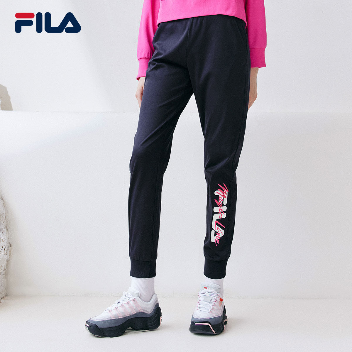 fila 斐乐官方女士针织长裤2021冬季新款束脚裤休闲裤裤子运动裤