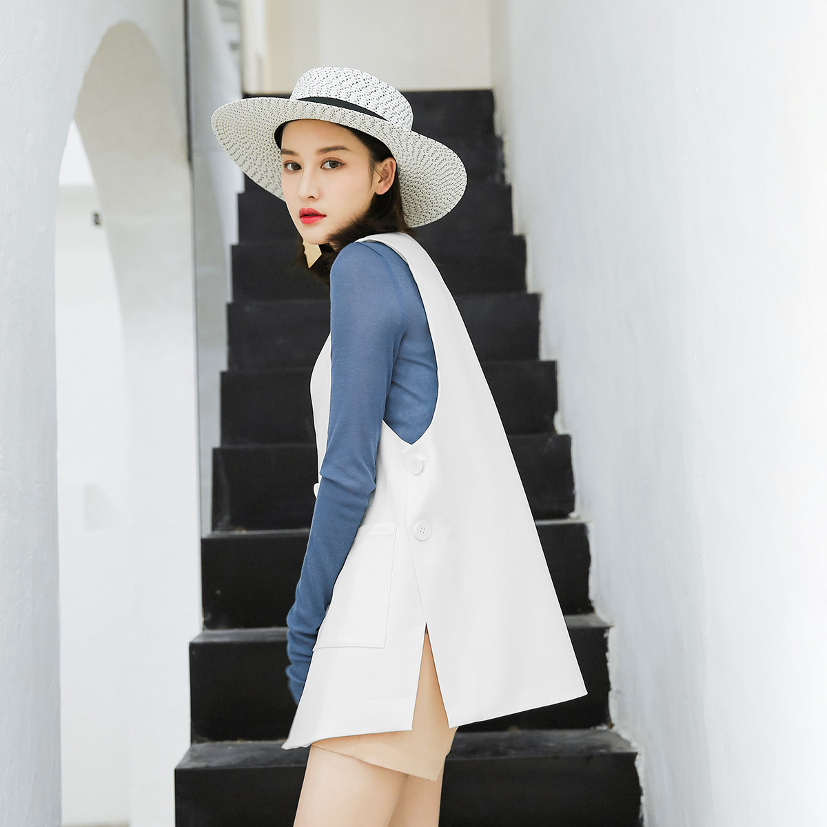 气质长马甲,最适合春季过渡的单品