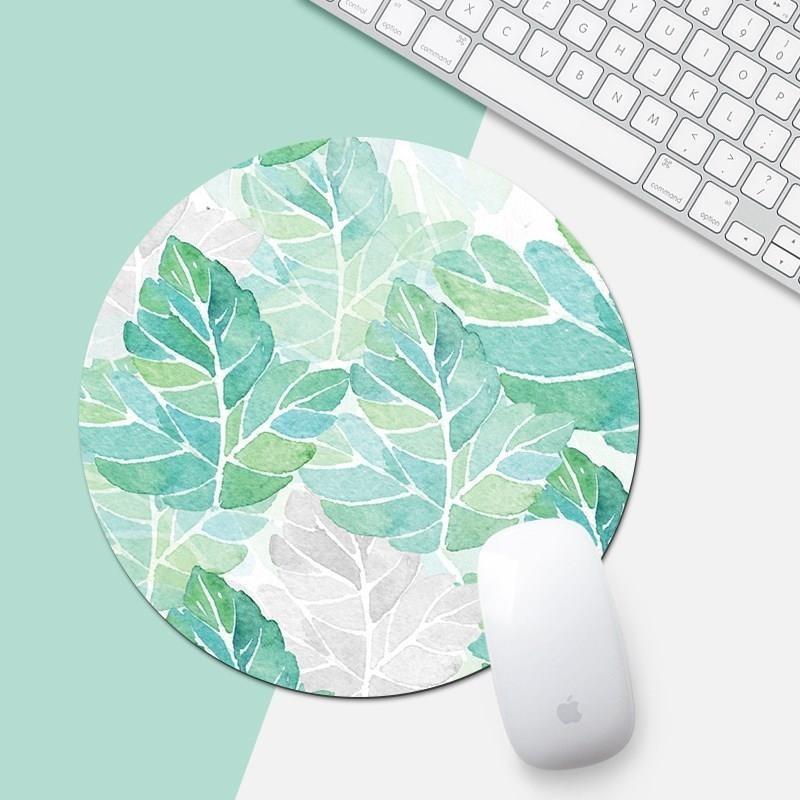 ROund GiRl OffiCe MOuSe Pad WiRed BiG SCale COOl GaMe SiMPlein the Computer Hardware/Monitor/Computer Peripherals , Computer Peripherals , Mouse Pad/Paste/Wrist pad category - from Buy2taobao.com to provide professional Taobao agent buy service