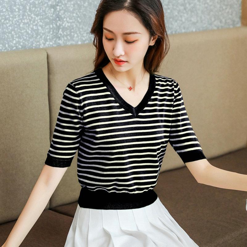 v领冰丝黑白条纹t恤女夏季中袖宽松短款设计感高腰针织衫上衣短袖