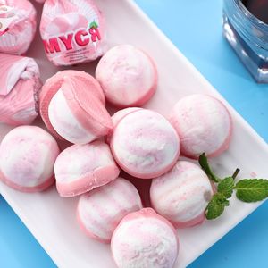 草莓味棉花糖图片