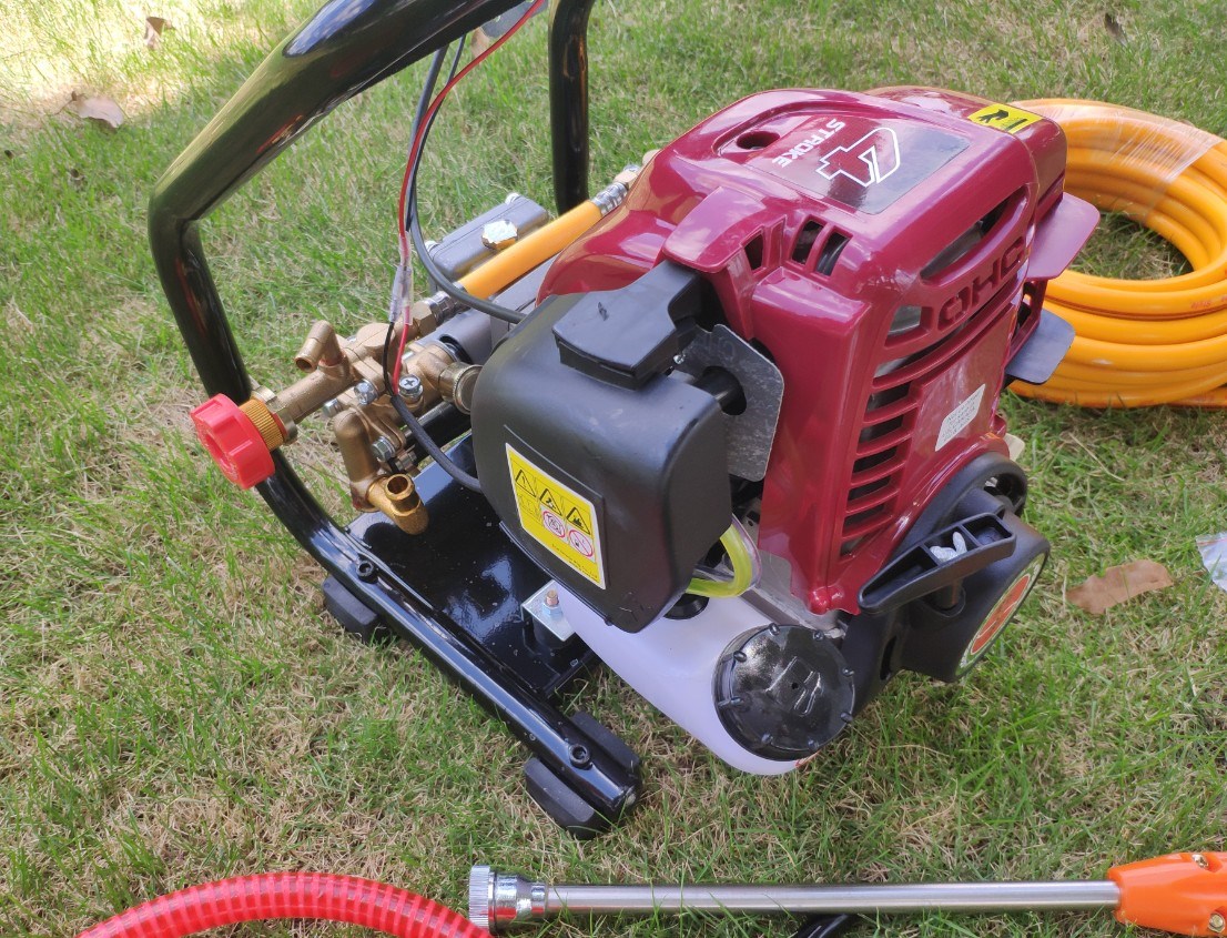 手提式四冲程汽油高u压喷雾器农用果树园林多功能打药机水泵洗车