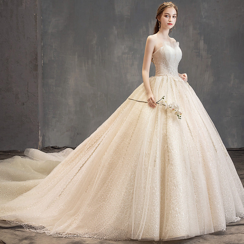 主婚纱礼服2020新款气质新娘拖尾抹胸齐地款星空法式仙修身显瘦女