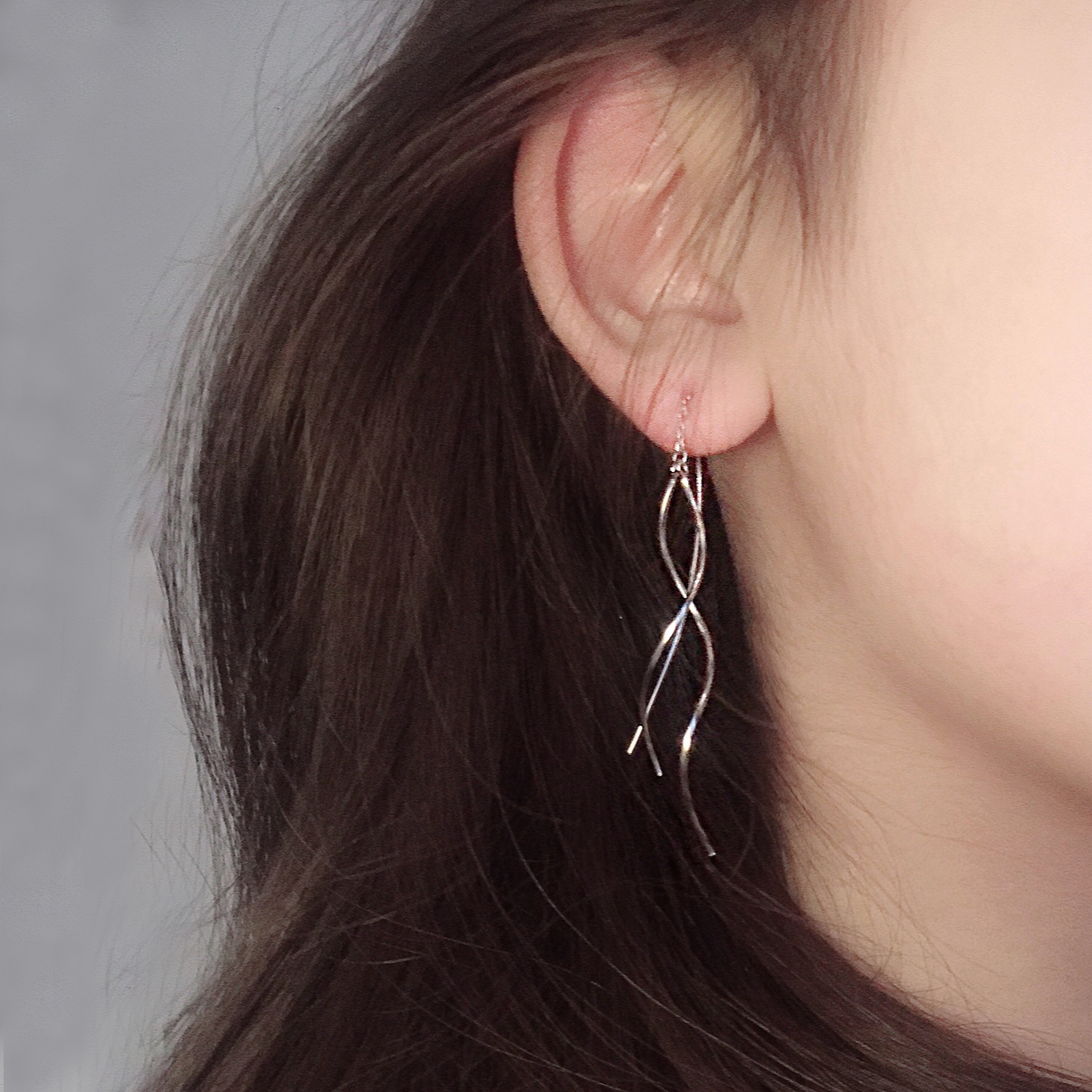 适合圆脸的耳环女2020年新款潮网红耳链长款气质韩国波浪耳线耳饰