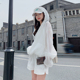 白色时尚防晒套装女夏2025新款高级感炸街休闲薄款卫衣短裤两件套