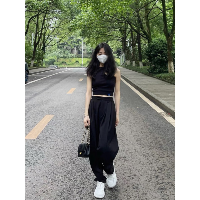 网红甜辣小个子酷酷女孩穿搭黑色小背心西装阔腿裤两件套装女夏季