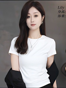 白色短袖T恤女夏圆领简约设计感今年流行修身显瘦欧货上衣打底衫