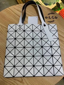 格子包包女2020新款潮几何菱格手提包菱形单肩包百搭大容量女学生