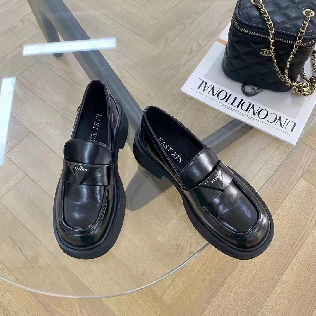 ap2338017秋季新款时尚百搭厚底英伦风温州小皮鞋一脚蹬乐福鞋女