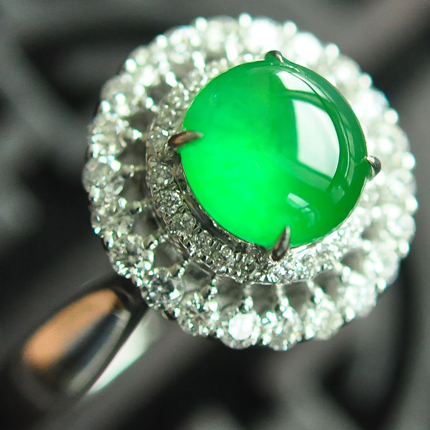 福茗翡翠~收藏级冰种a货黄阳绿蛋面戒指--18k金钻镶嵌 3.07g