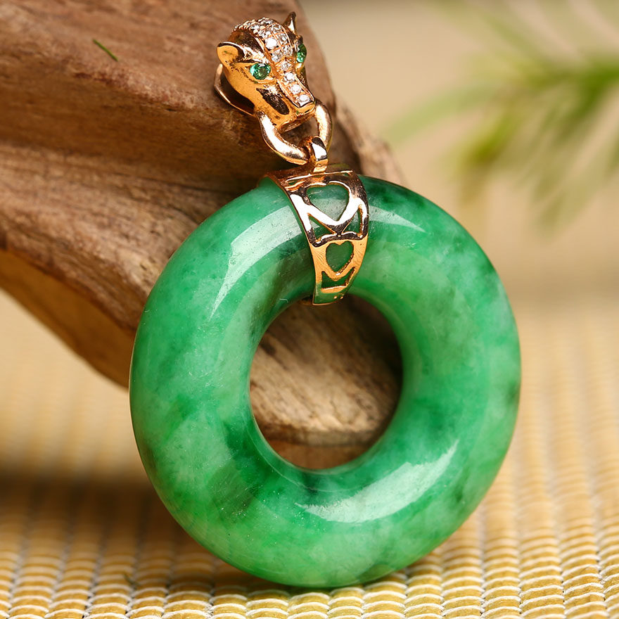 高端精品缅甸天然翡翠a货辣绿满绿平安环吊坠--18k金钻镶嵌 7.88g