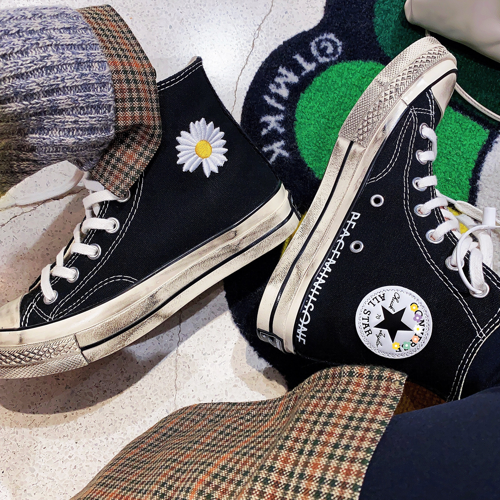 一折gd同款鞋女_魔猫糖 gd小雏菊～男女同款 经典联名70s雏菊高帮鞋!