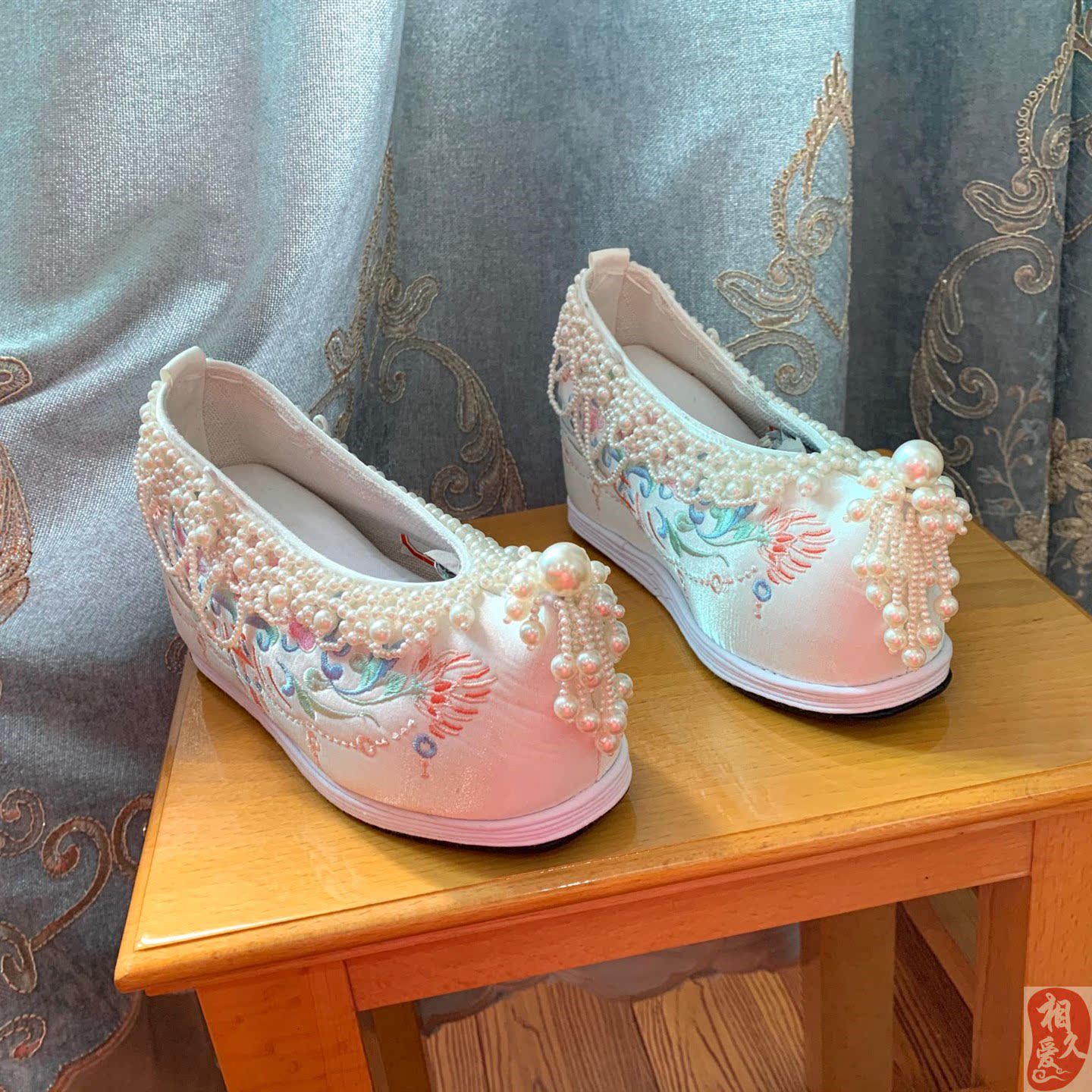 汉服鞋子女内增高原创古风古装绣花翘头鞋影视拍摄厚高跟配珍珠坠