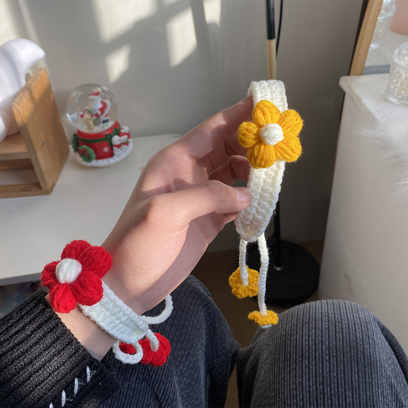 手链针织_送你一朵小红花手环手工钩针织diy毛线材料包情侣手链编织绳