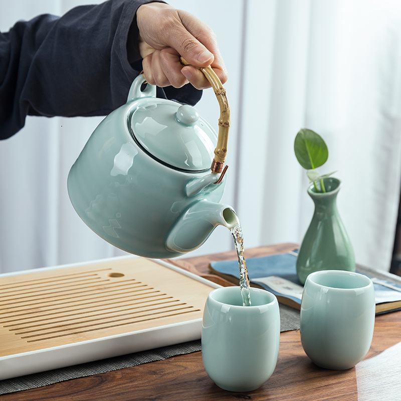 大号青瓷功夫茶具套装大容量茶杯提梁壶陶瓷家用茶水分离冲泡茶器