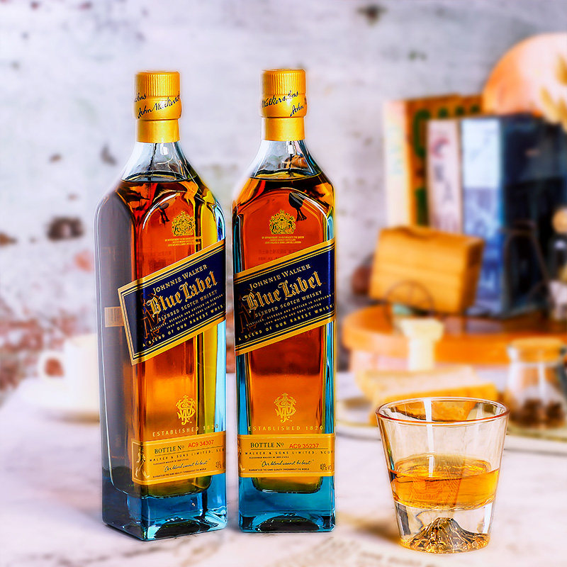 尊尼获加蓝牌蓝方苏格兰调配威士忌750ml英国进口洋酒