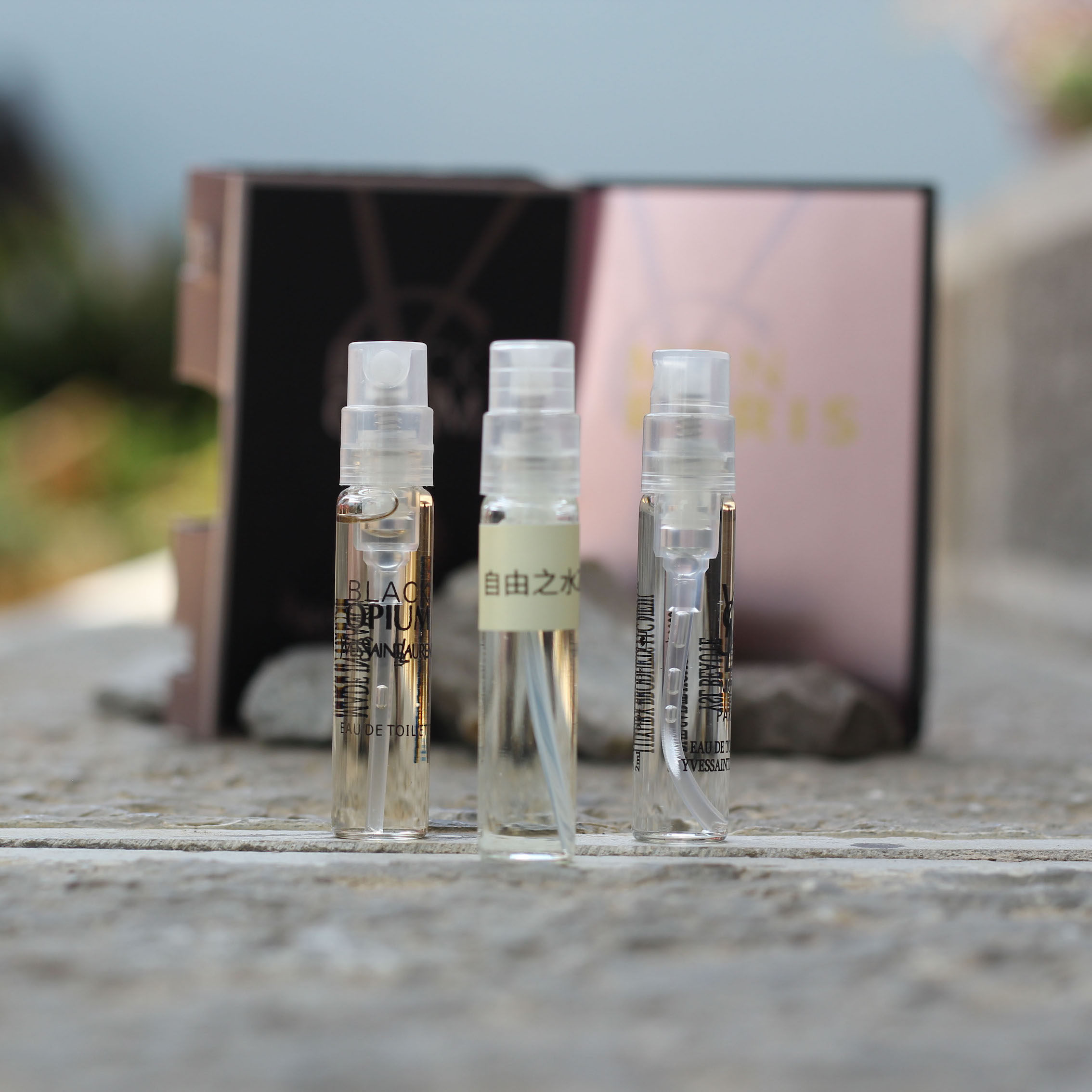 黑鸦片 反转巴黎 自由之水 清新自然花果糖香优雅女士香水小样2ml