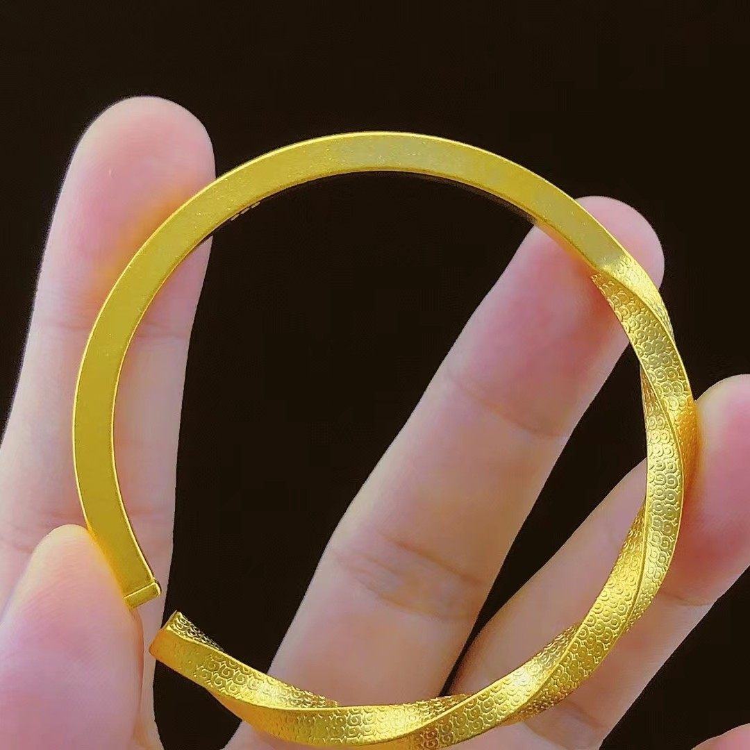 新款越南沙金麻花开口手镯雕刻心经纹时尚大气节日母亲女友礼物