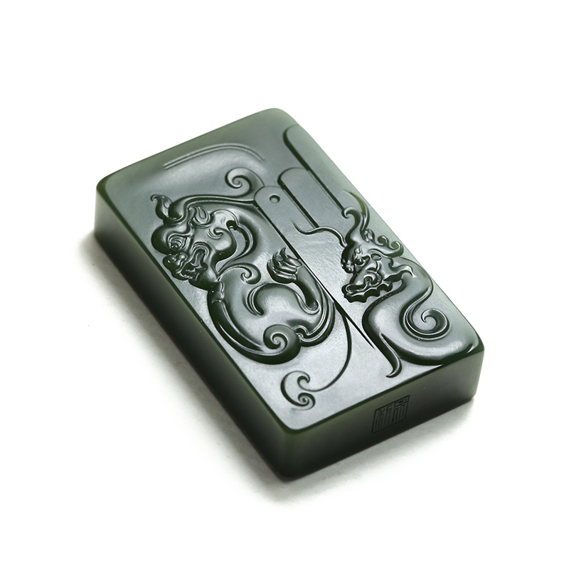 中国玉石雕刻大师蒋宏利 和田玉 浩宇仿古龙纹牌 29g