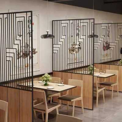现代餐厅沙发卡座饭店隔断铁艺绿植围栏工业风包间屏风装饰墙定.