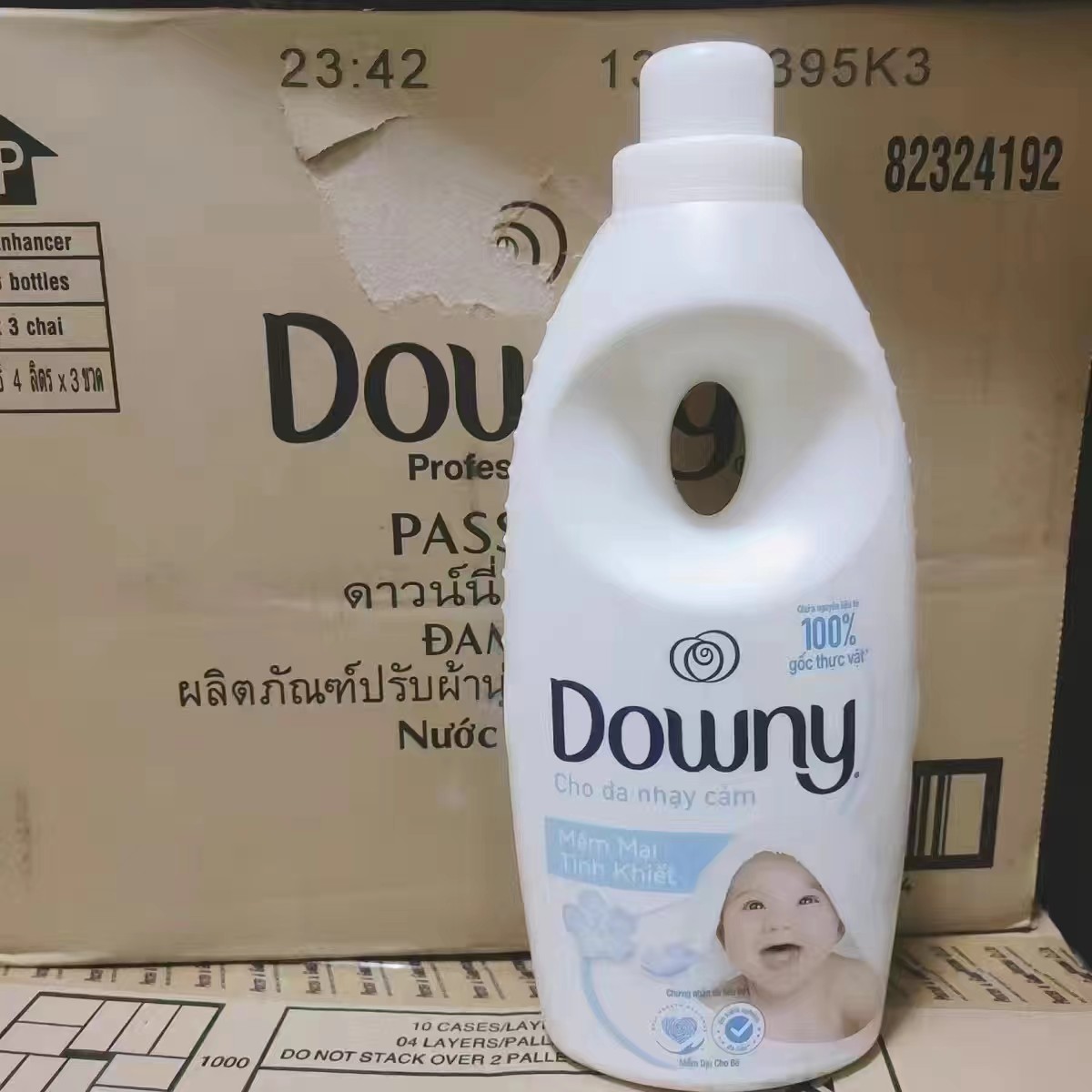 越南进口Downy 当妮柔顺剂护理液宝宝香型衣物护理剂800ml一瓶