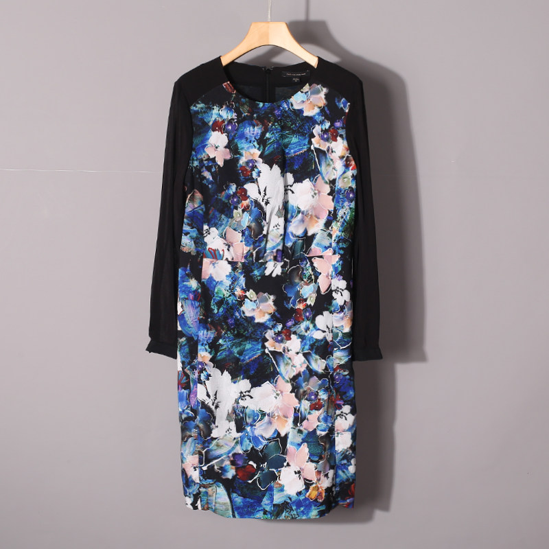 1佩妮美丽意大利卡利长袖碎花连衣裙2307009