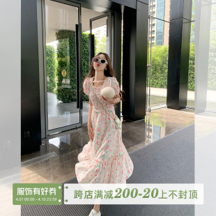 曾小咸法式碎花连衣裙女夏季新款超好看粉色系穿搭温柔风收腰长裙