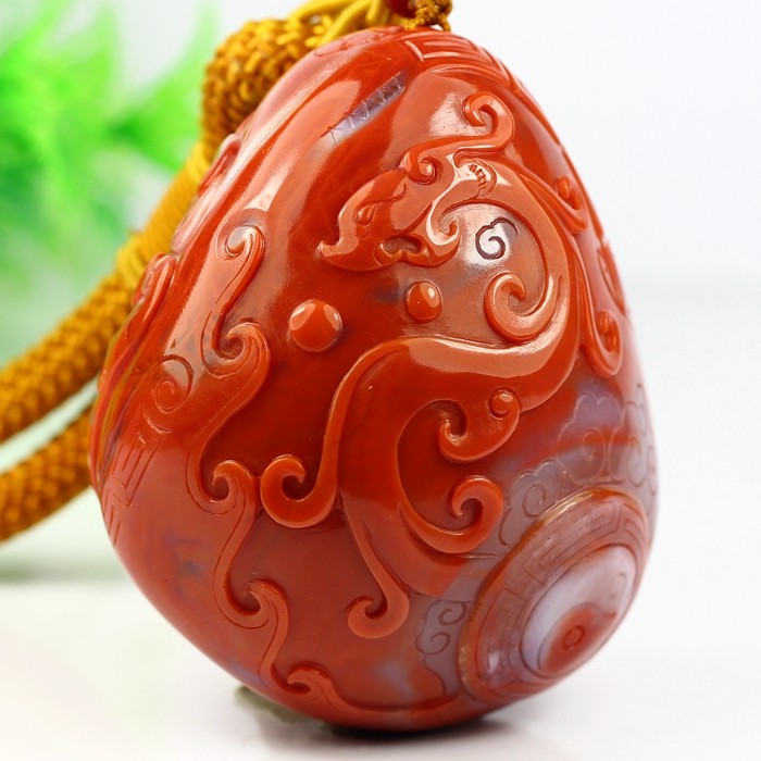 258.86克 天然南红玛瑙仿古龙把件h