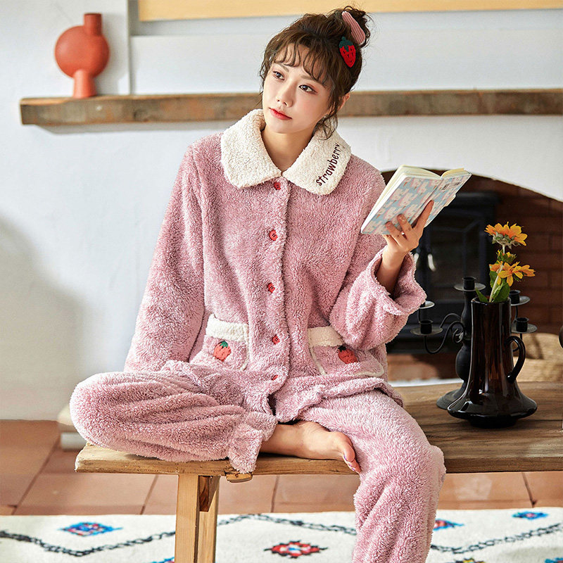 睡衣秋冬女珊瑚绒加厚加绒开衫翻领可爱法兰绒家居服冬套装可外穿