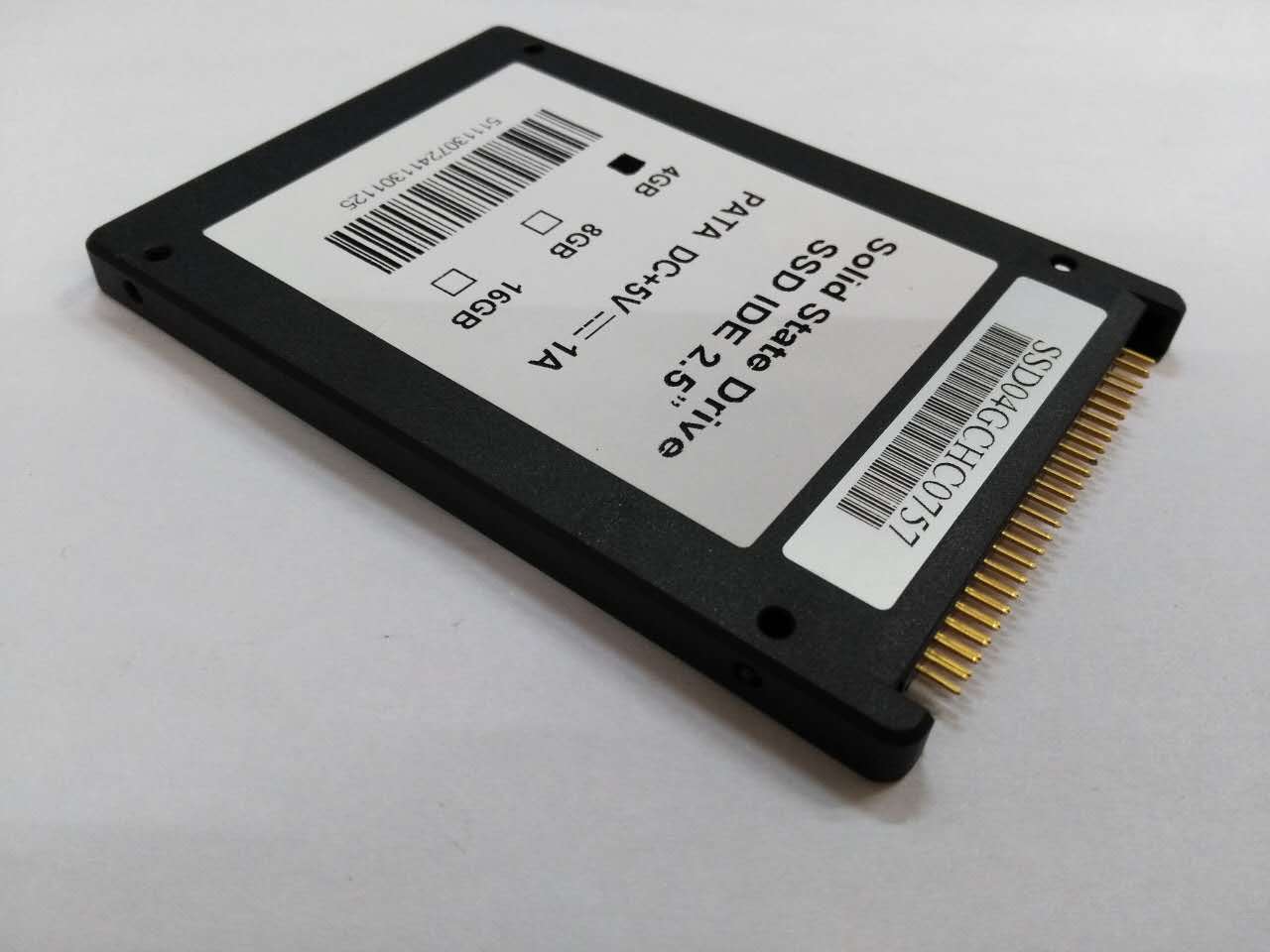 5寸 4g ide pata并口固态硬盘 工业设备44p接口ssd固态硬盘