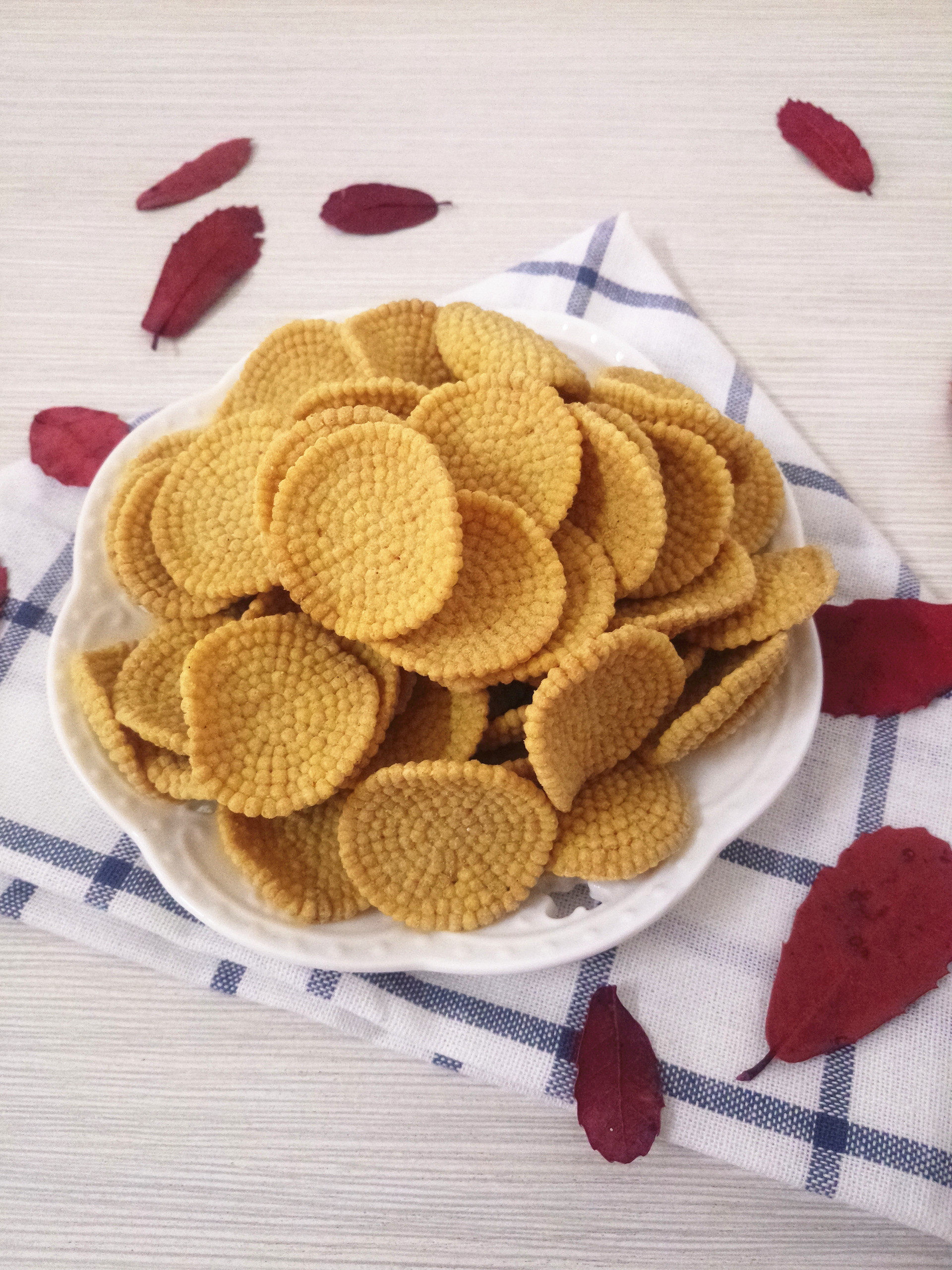 体脂称 小米_雪童小米煎饼小米锅巴5kg/箱散称裸货 零食膨化食品手工