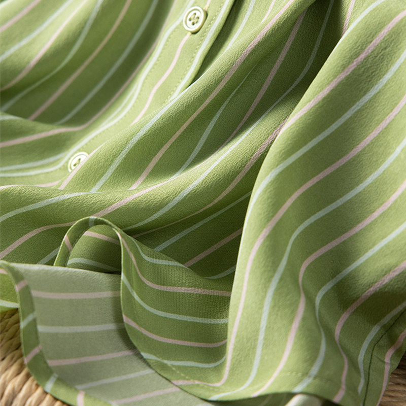 浅草绿真好看 内搭外穿都美 条纹真丝衬衫女春天家420v 特