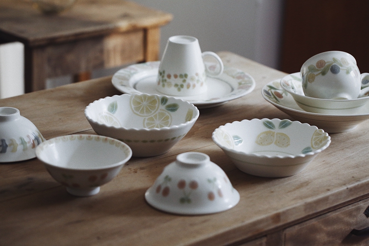 Japan Japanese new pattern writer Yumiko Horikaga Hand made Coarse pottery Floret series Fruit bowl tableware Westernin the Tableware , Tableware , Bowl category - from Buy2taobao.com to provide professional Taobao agent buy service