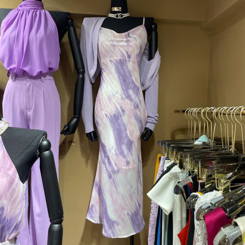LUO高级感紫色连衣裙 今年流行别