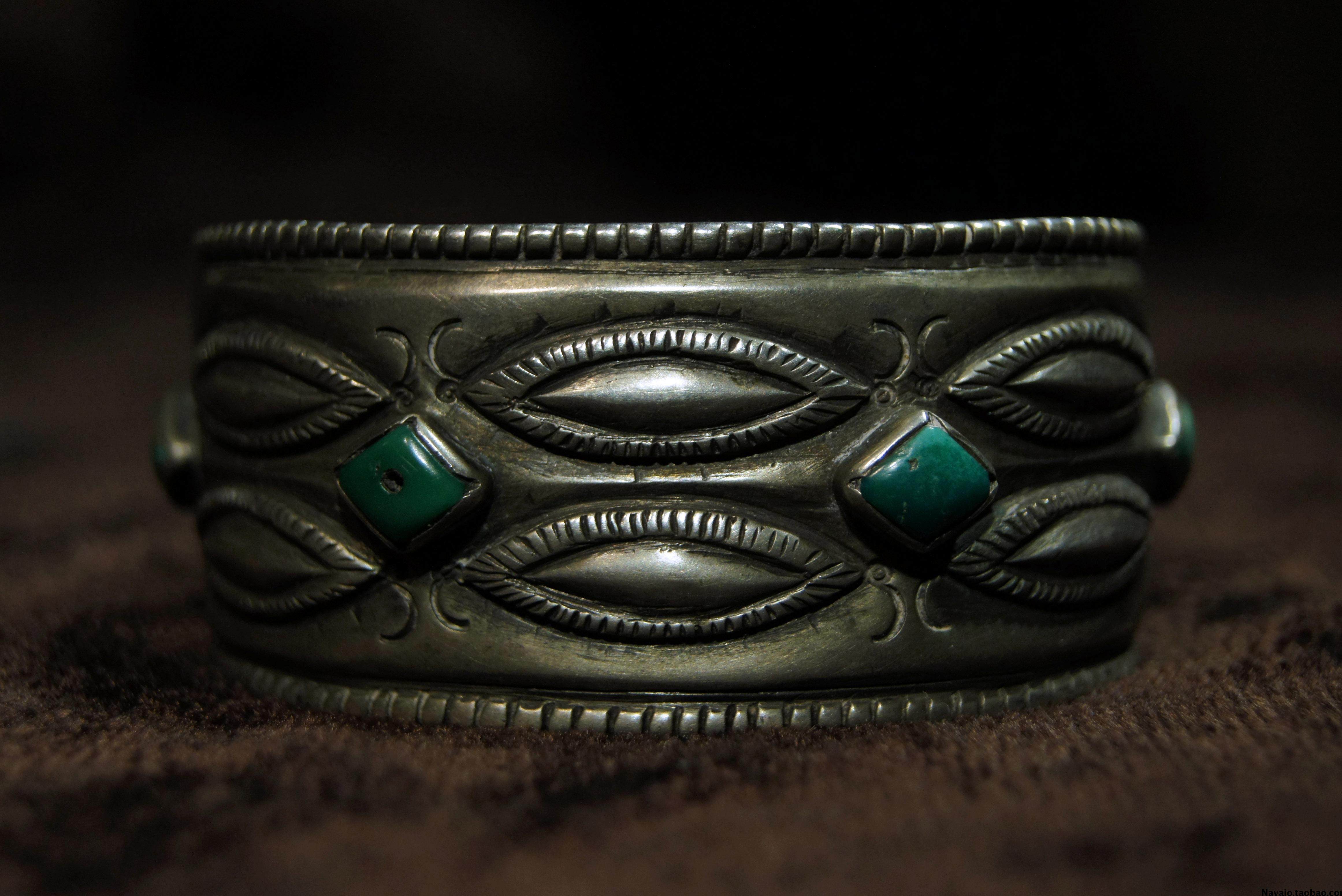 navajo纳瓦霍 绿松石老银手镯  美国西部印第安古董银饰