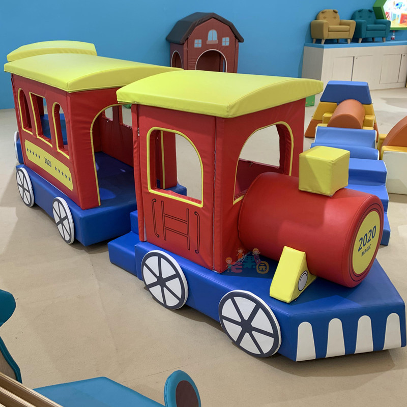 芒果园幼儿教玩具的优惠券大全—精品小火车头游戏中心早教大厅室内