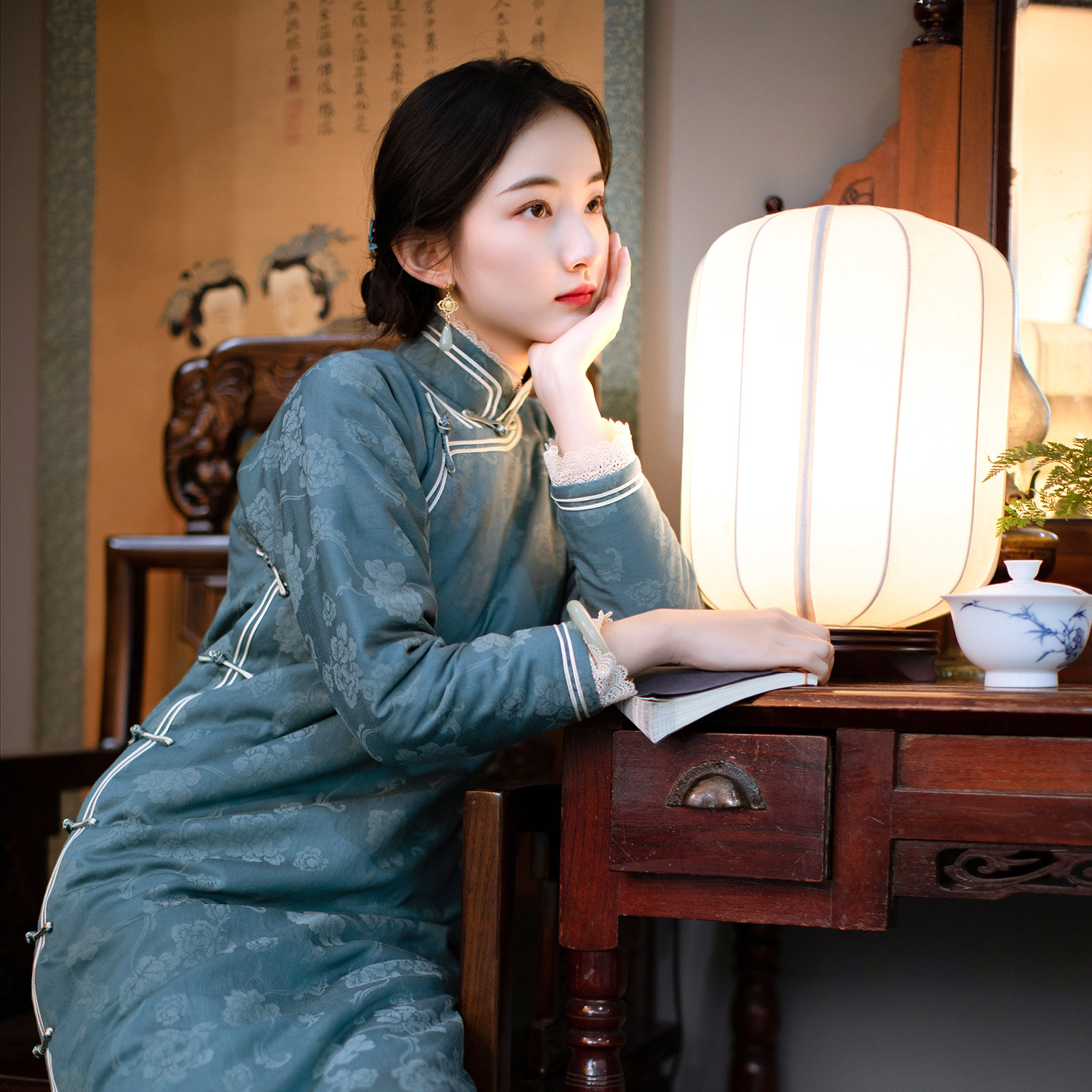 紫熏民国风_玉之默丨一城风絮丨春秋冬中式民国风复古盘扣提花旗袍夹