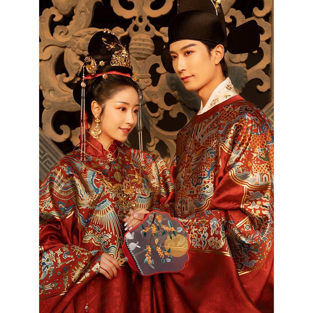 租明制马面裙女圆领袍情侣款红色结婚服汉服走秀中式婚礼古装租借