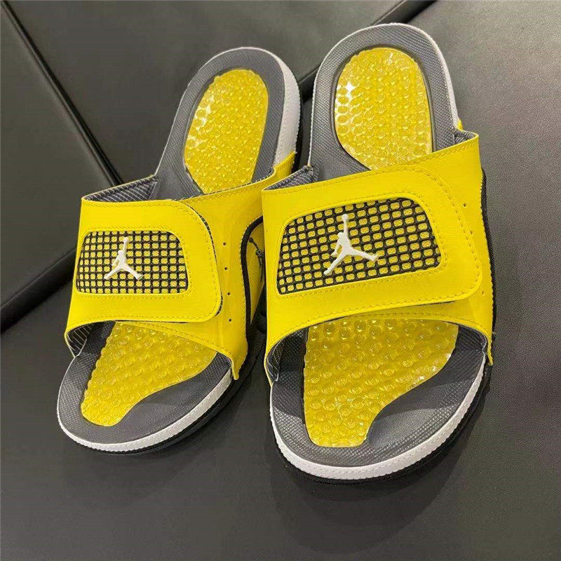 aj4拖鞋_jordan乔丹2021夏季新款 aj4男子黑黄电母4运动休闲拖鞋 dn