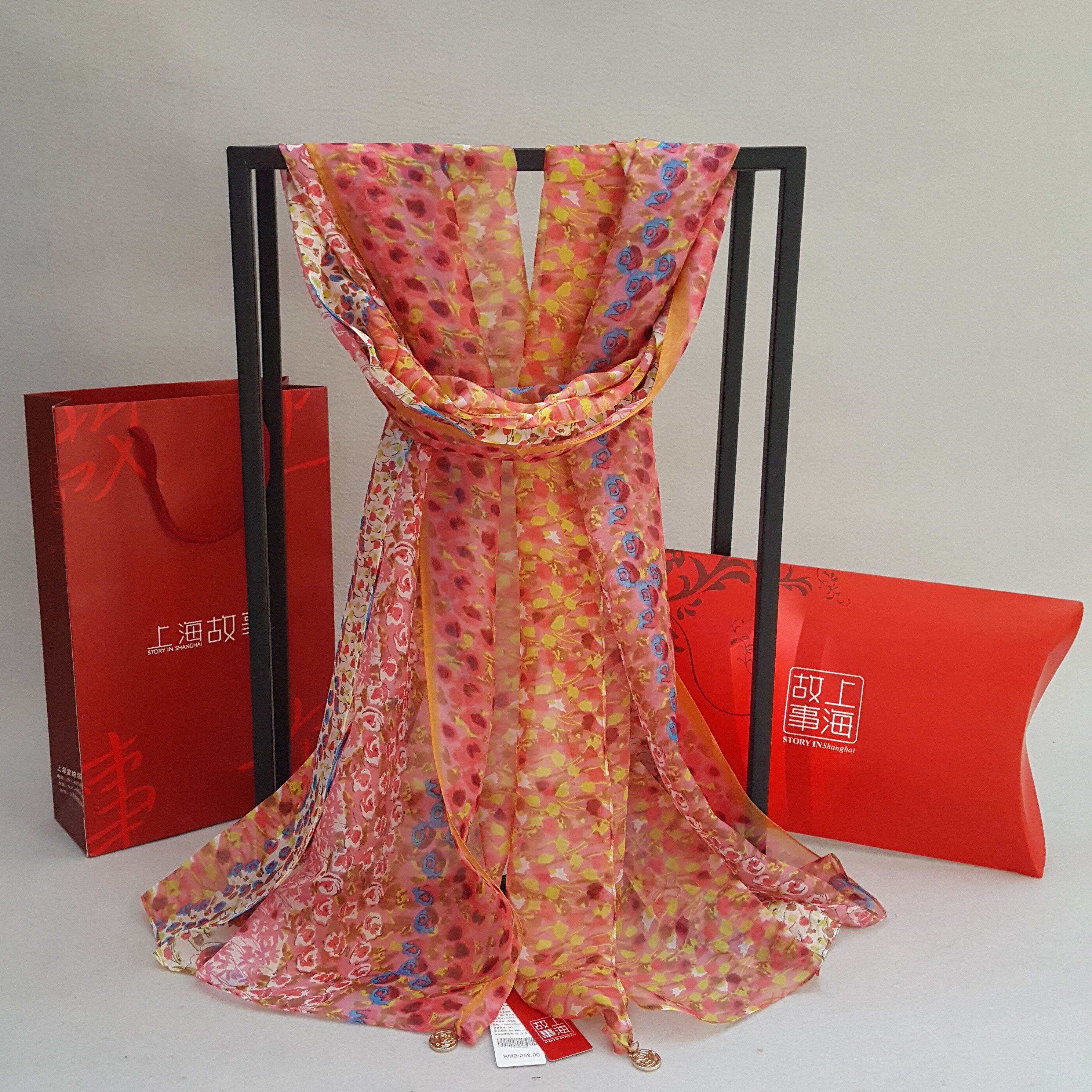 7折包邮上海故事桑蚕丝加厚雪纺真丝巾长款杭州丝绸围巾吊坠一帘