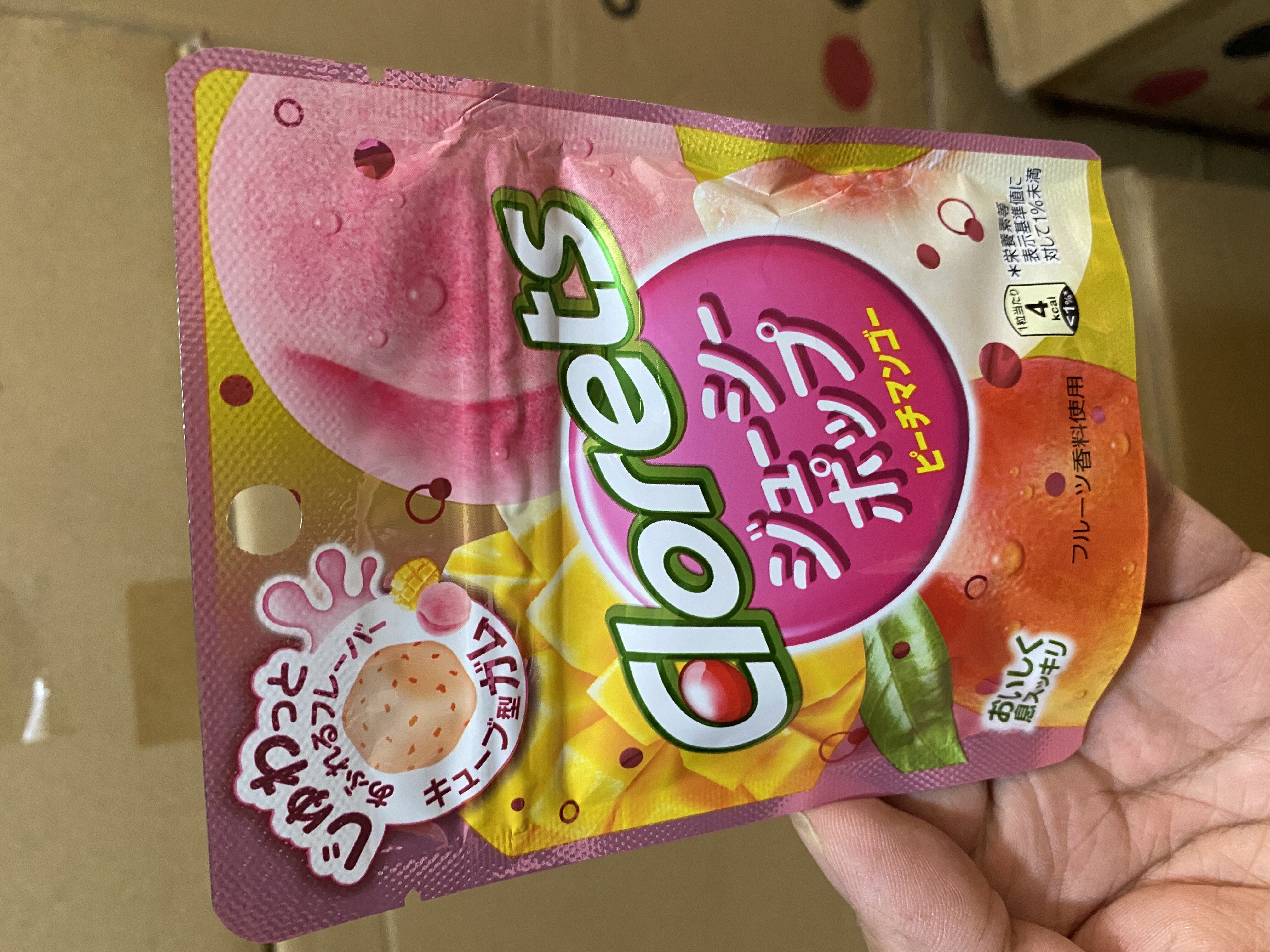 日本进口嘉绿仙colrets芒果水蜜桃味方方形脆皮口香糖口香糖