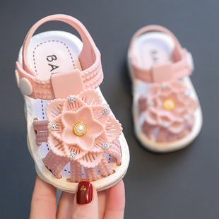 女童凉鞋夏季婴幼儿1至4岁宝宝防滑软底外穿可水洗透气包头洞洞鞋