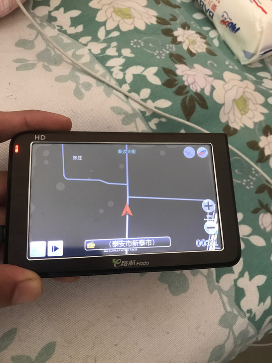 闲置华峰e路航导航仪。便宜东西不出外地了，出新泰本地