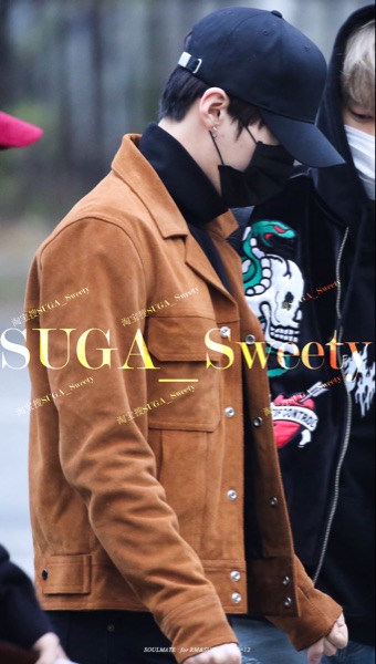 【双11特价】SUGA闵玧其BTS防弹少年团同款鹿皮绒夹克外套