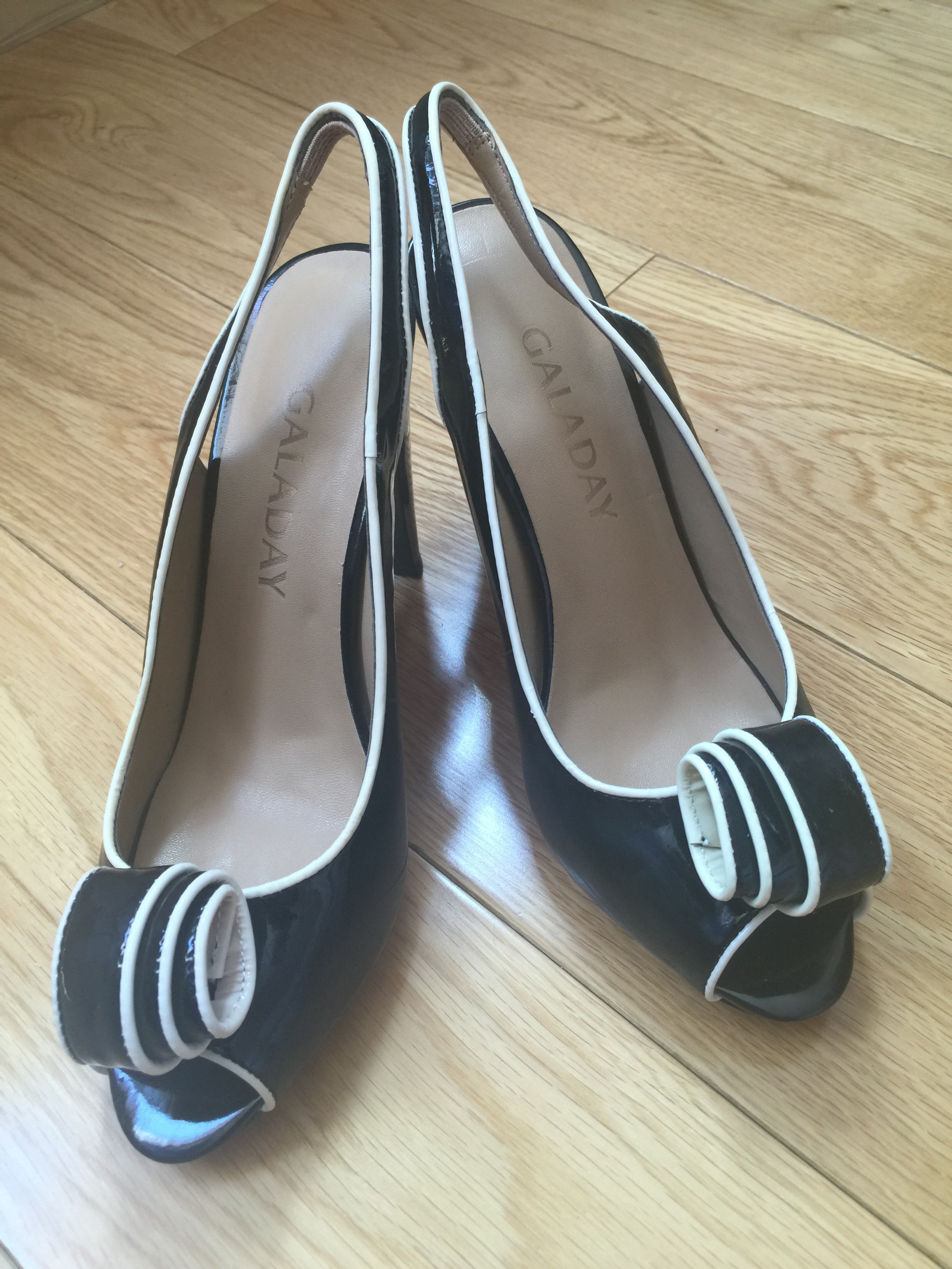 【漆皮女鞋36】_二手_转让_回收 – 闲鱼